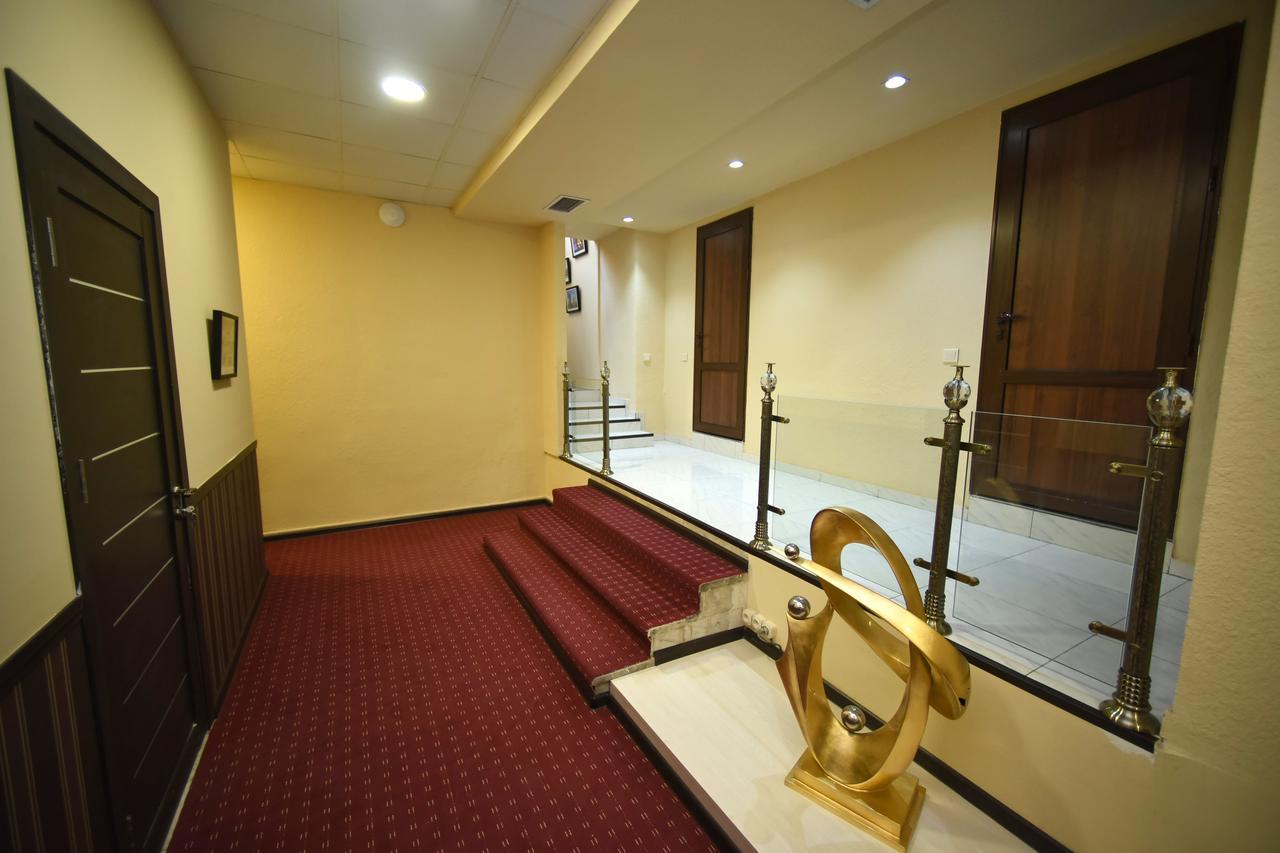 Yerevan Inn Hostel Exteriör bild
