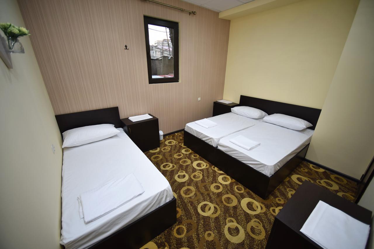 Yerevan Inn Hostel Exteriör bild
